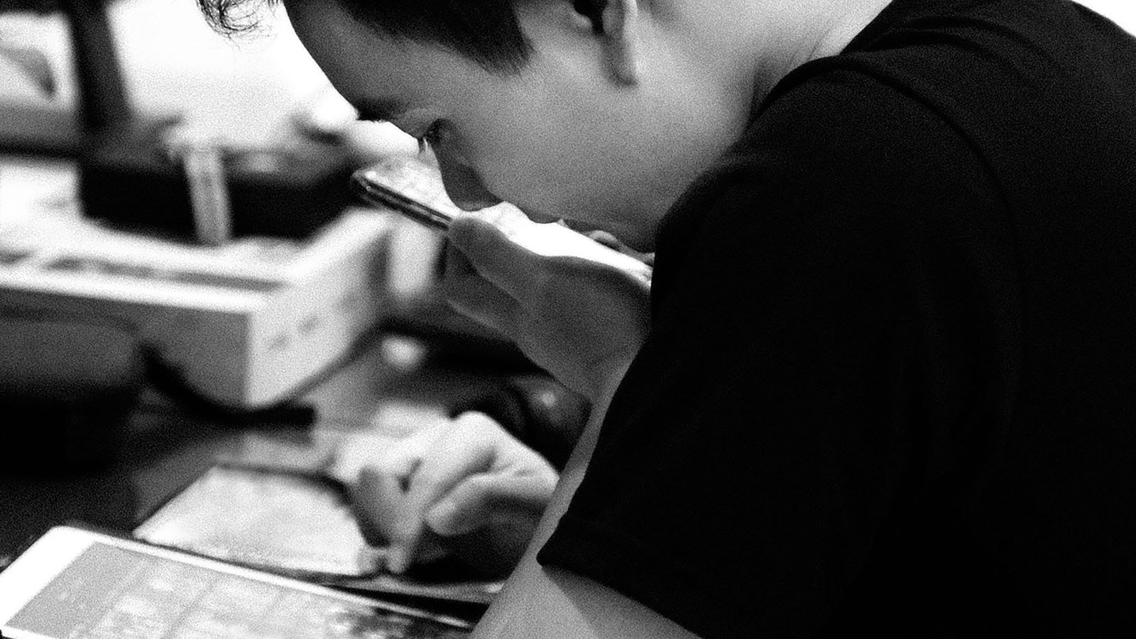 Ngăn phụ cho sạc, chuột