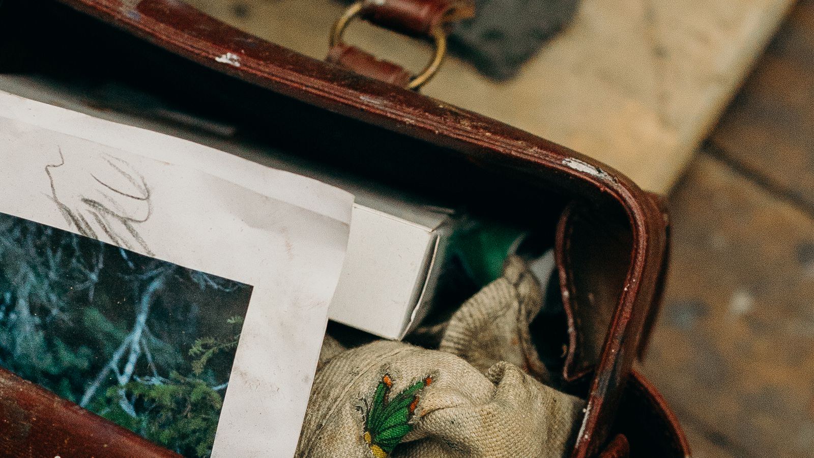 Hệ thống ngăn chứa